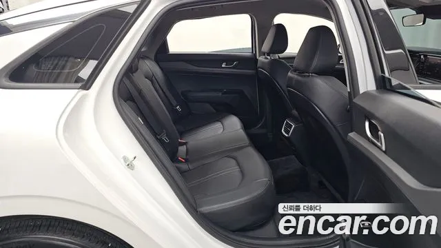 Kia K5 2022 thumb 12