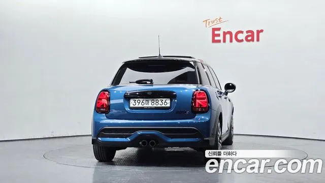 MINI Hatch 2024 thumb 4