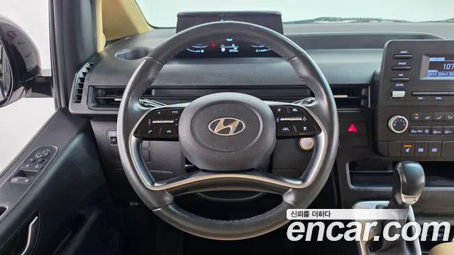 Hyundai Staria 2021 thumb 12