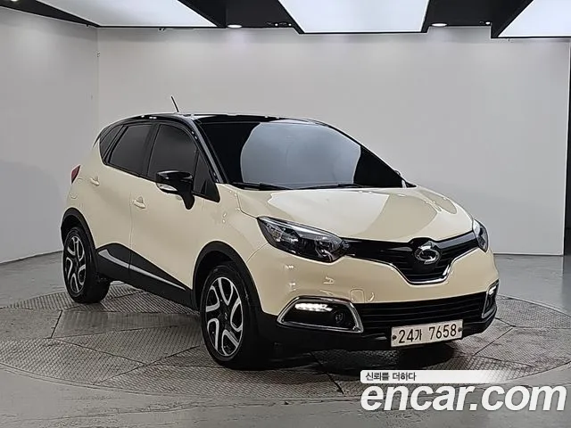 Renault-KoreaSamsung Captur 2016 thumb 2