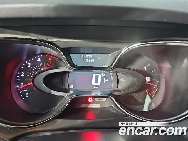 Renault-KoreaSamsung Captur 2016 thumb 7