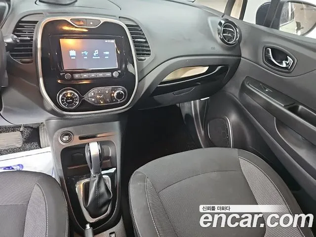 Renault-KoreaSamsung Captur 2016 thumb 10