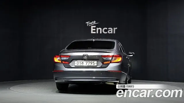 Honda Accord 2018 thumb 4