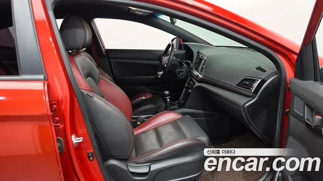 Hyundai Avante 2017 thumb 11