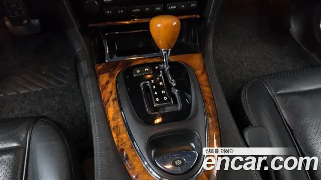 Jaguar XJ 2007 thumb 9