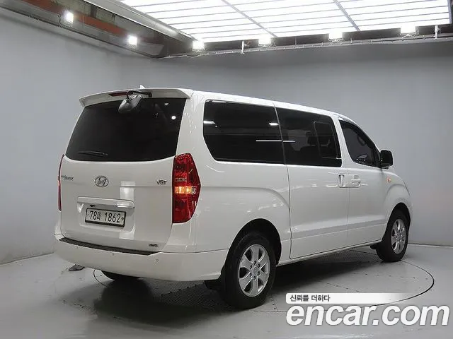 Hyundai Starex 2014 thumb 4