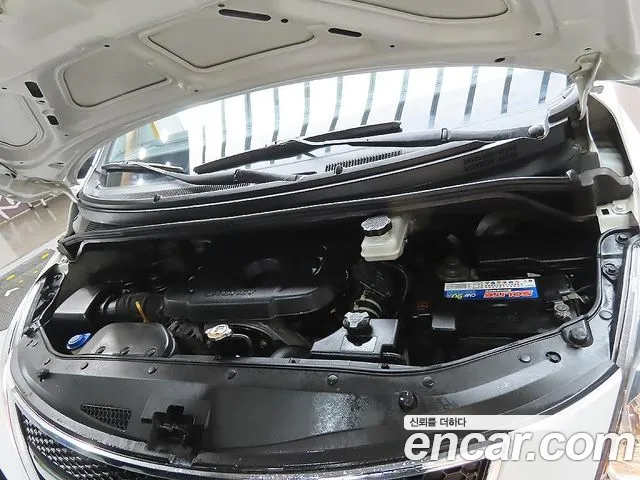 Hyundai Starex 2014 thumb 6