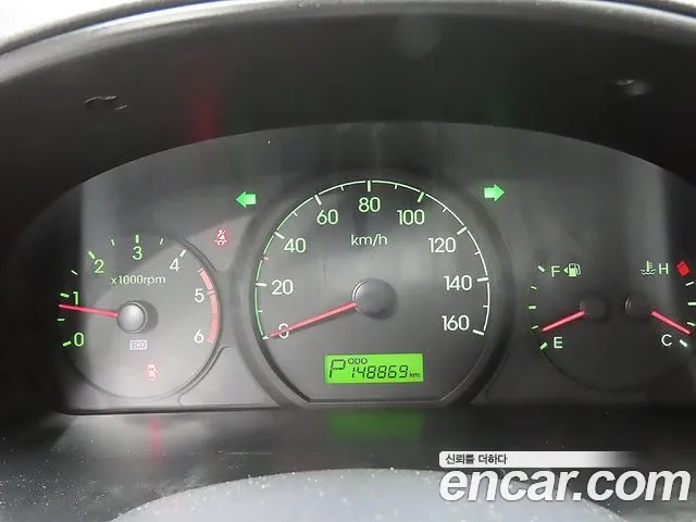 Hyundai Starex 2014 thumb 8