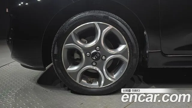 Kia Morning 2015 thumb 5
