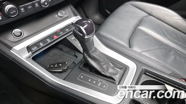 Audi Q3 2022 thumb 8