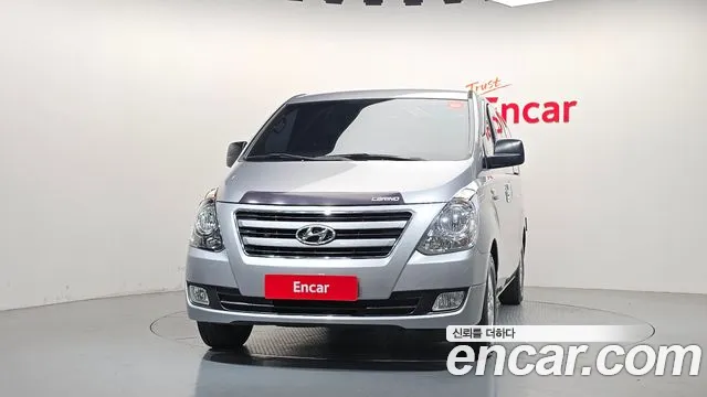 Hyundai Starex 2015 thumb 3