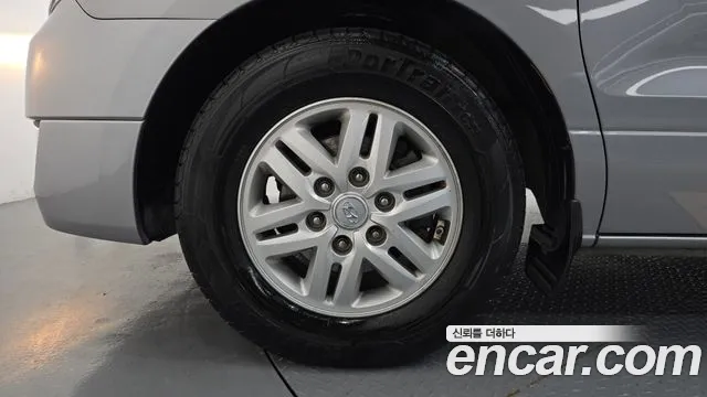 Hyundai Starex 2015 thumb 5