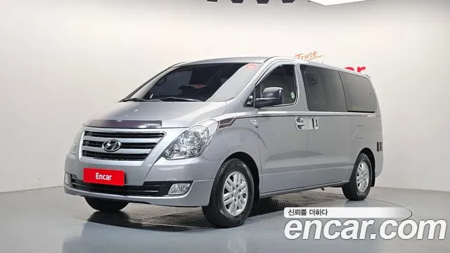 Hyundai Starex 2015 thumb 11