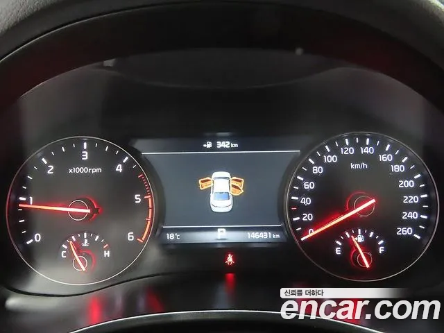 Kia K7 2017 thumb 8
