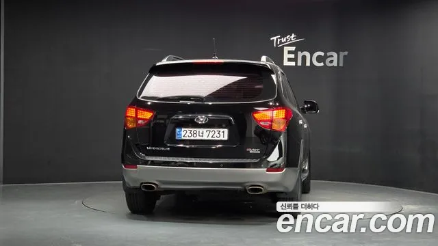 Hyundai Veracruz 2015 thumb 4