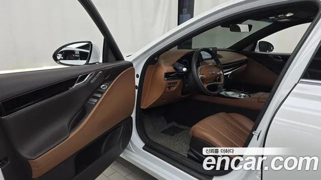 Genesis G80 2021 thumb 10