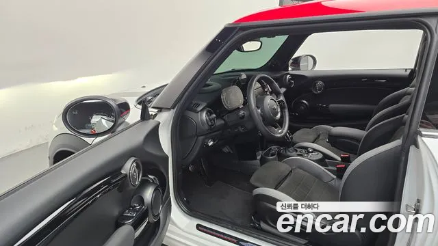 MINI Hatch 2023 thumb 10
