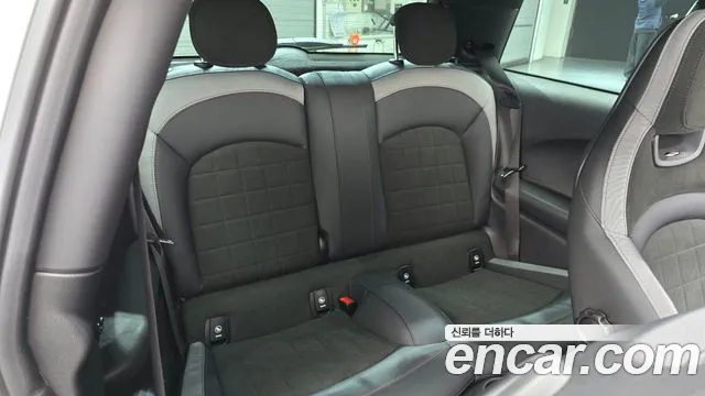 MINI Hatch 2023 thumb 11