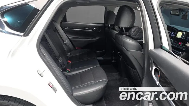 Hyundai Grandeur 2017 thumb 10