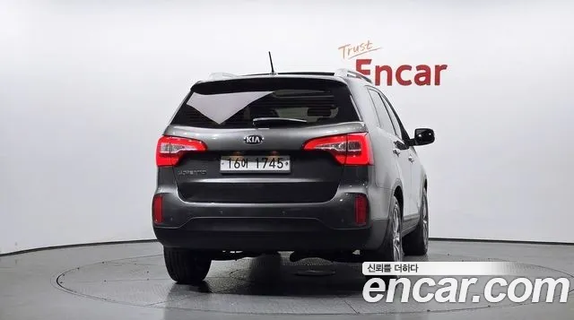 Kia Sorento 2012 thumb 3