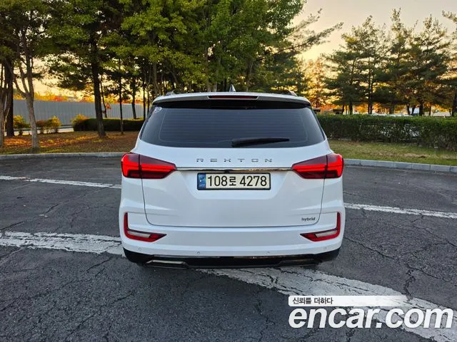 KG_Mobility_Ssangyong Rexton 2022 thumb 4