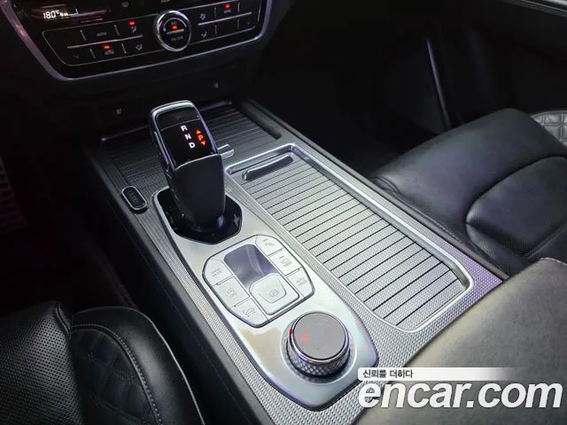 KG_Mobility_Ssangyong Rexton 2022 thumb 9