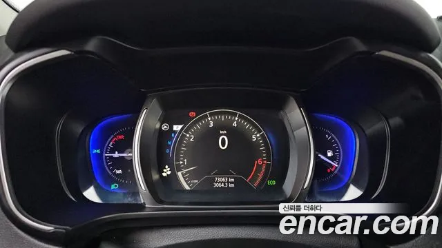 Renault-KoreaSamsung Koleos 2021 thumb 8