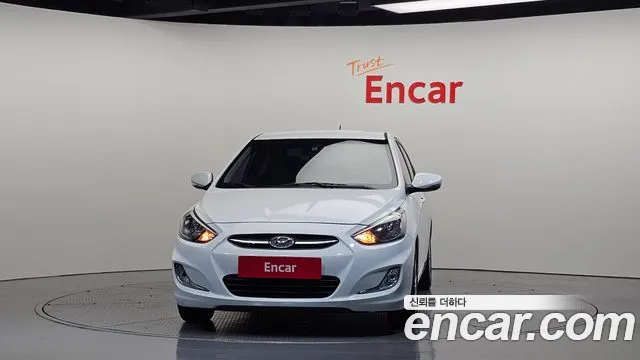 Hyundai Accent 2015 thumb 3