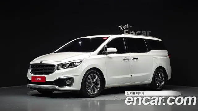 Kia Carnival 2016 thumb 12