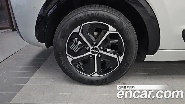 Kia Niro 2026 thumb 5