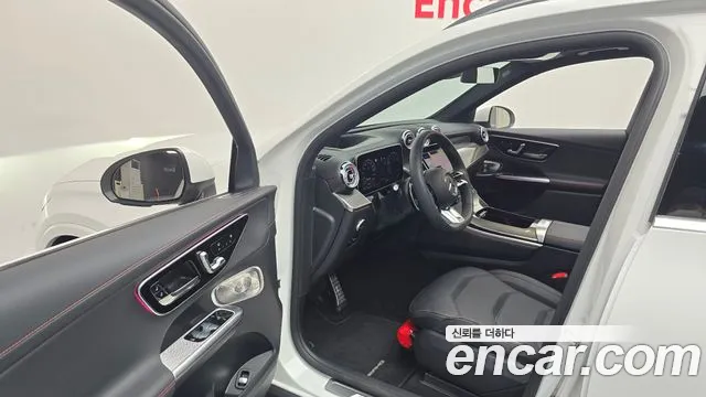 Mercedes-Benz GLC 2025 thumb 10