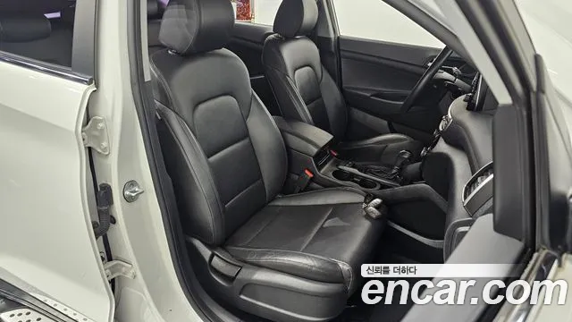 Hyundai Tucson 2018 thumb 11