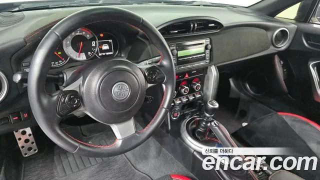 Toyota GT86 2019 thumb 6