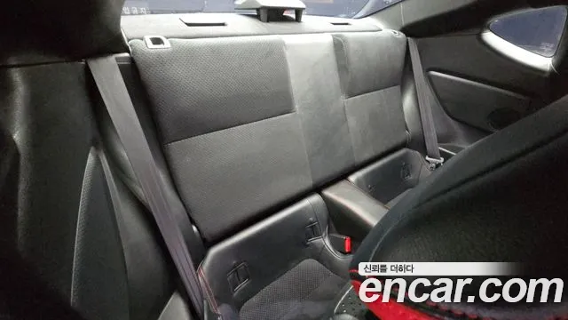 Toyota GT86 2019 thumb 10