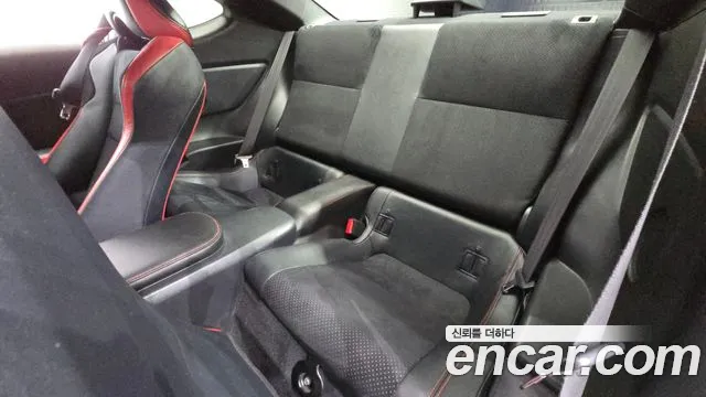 Toyota GT86 2019 thumb 11
