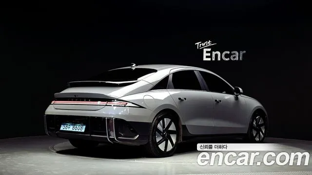 Hyundai IONIQ 6 2023 thumb 2