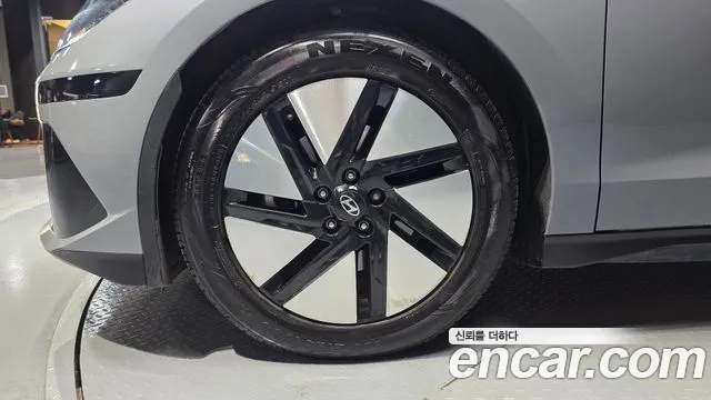 Hyundai IONIQ 6 2023 thumb 5