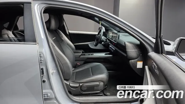 Hyundai IONIQ 6 2023 thumb 11
