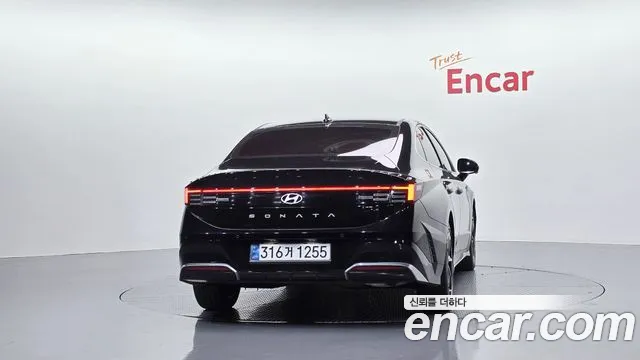 Hyundai Sonata 2023 thumb 3