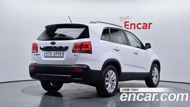 Kia Sorento 2011 thumb 2