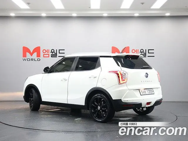 KG_Mobility_Ssangyong TIBOLI 2015 thumb 2
