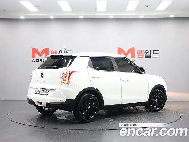 KG_Mobility_Ssangyong TIBOLI 2015 thumb 4