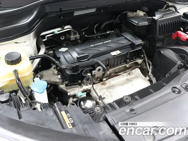 KG_Mobility_Ssangyong TIBOLI 2015 thumb 6