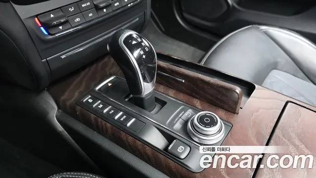 Maserati Ghibli 2017 thumb 9