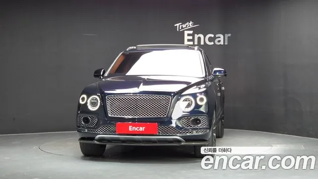 Bentley Bentayga 2017 thumb 3