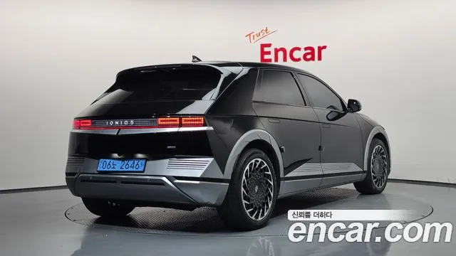 Hyundai IONIQ 5 2021 thumb 2