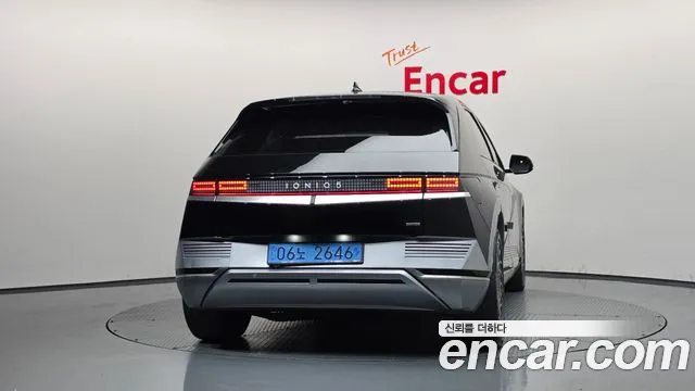 Hyundai IONIQ 5 2021 thumb 4