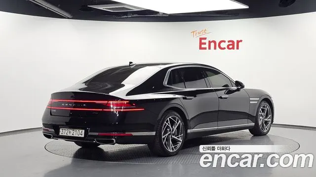 Genesis G90 2022 thumb 2