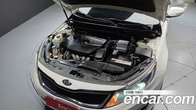 Kia K5 2014 thumb 6