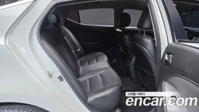 Kia K5 2014 thumb 12